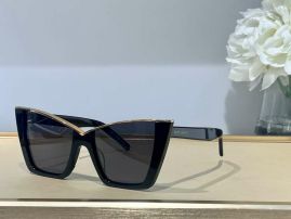 Picture of Loewe Sunglasses _SKUfw51902651fw